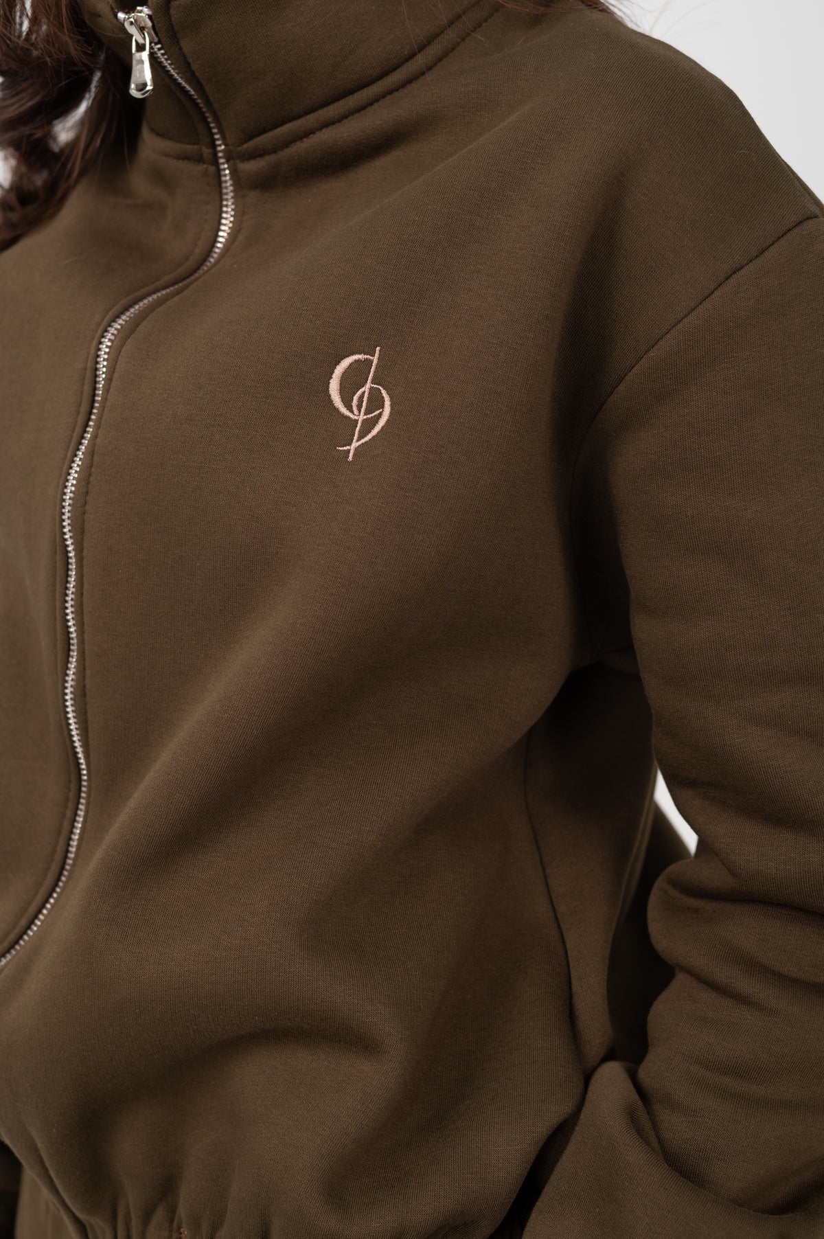 The N°9 Signature Zip Jacket