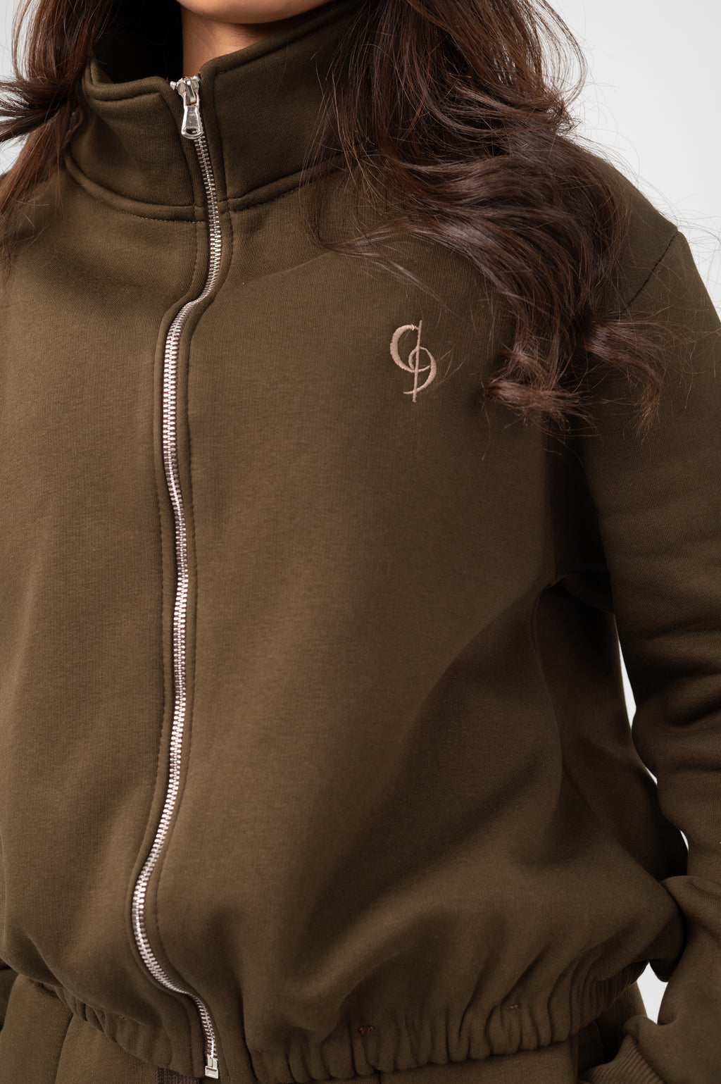 The N°9 Signature Zip Jacket